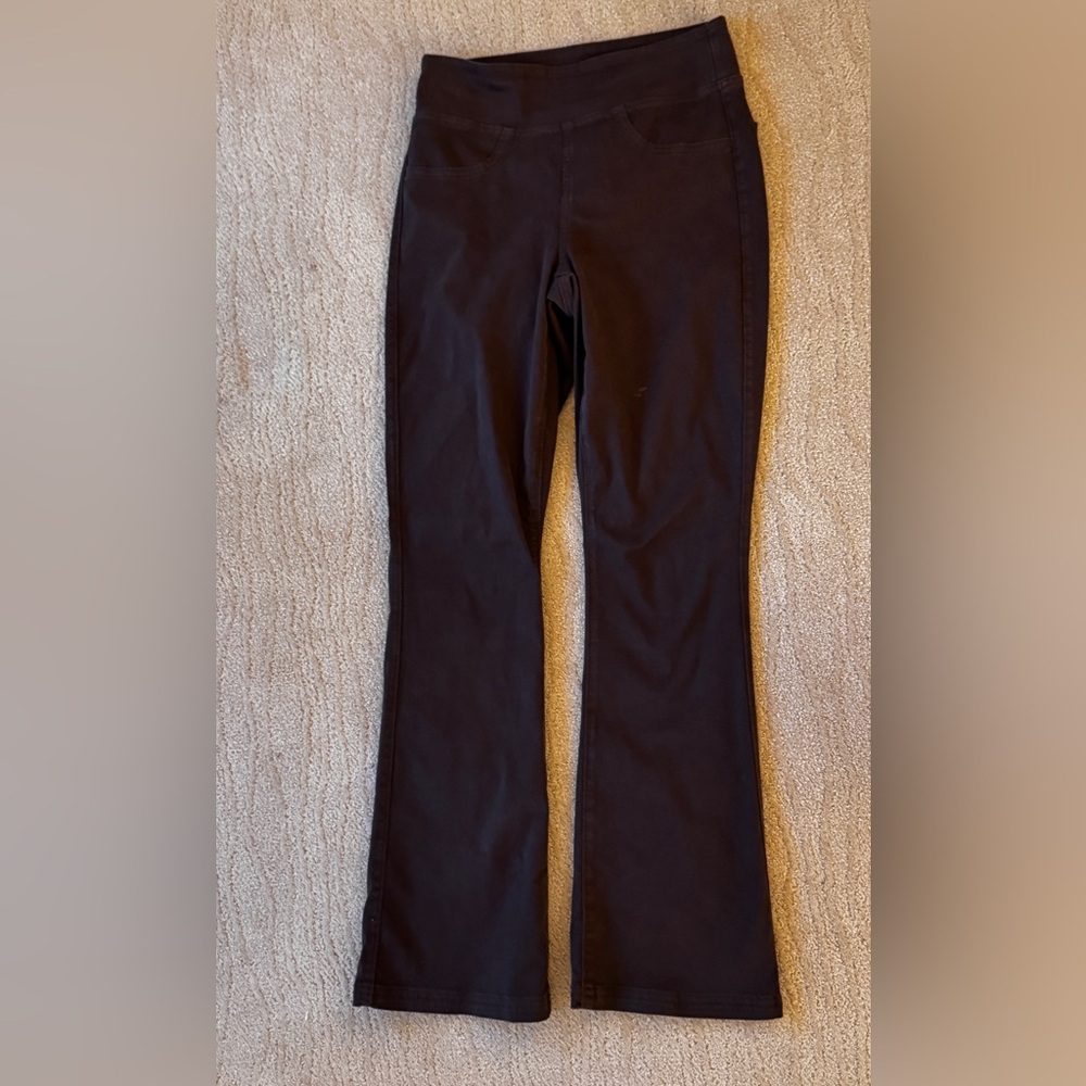 American Eagle Next Level Pull-On High-Waisted Kick Bootcut Pant (S Short) - Picture 2 of 4